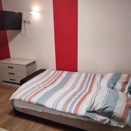 Apartment In The Center Of 크라쿠프 외부 사진